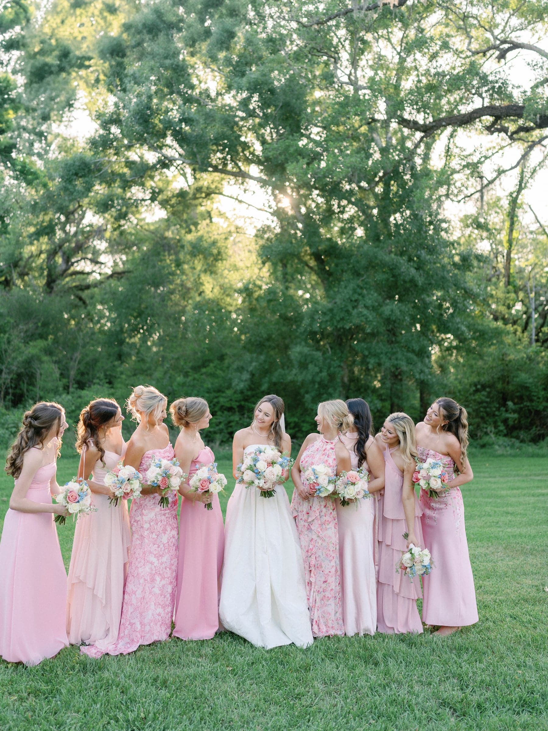 Micro wedding photographer in Dallas DFW for intimate celebrations